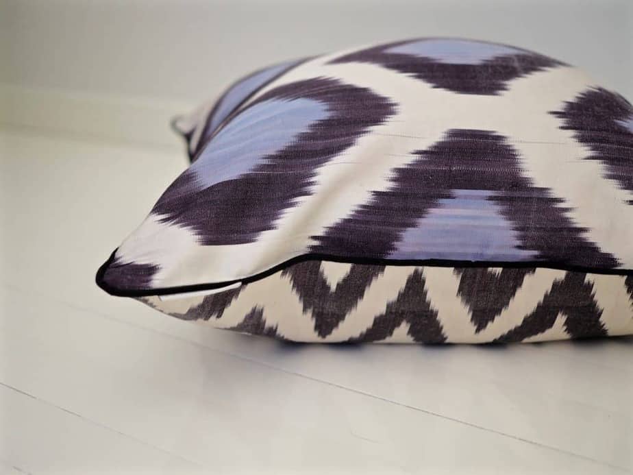 LAVLIA HOME käännettävä silkkityyny, 50X50