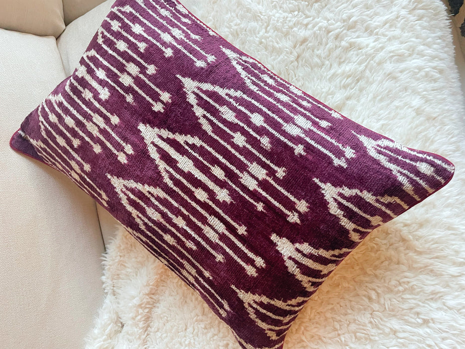 LAVLIA HOME silkkisamettinen tyyny, 40X60